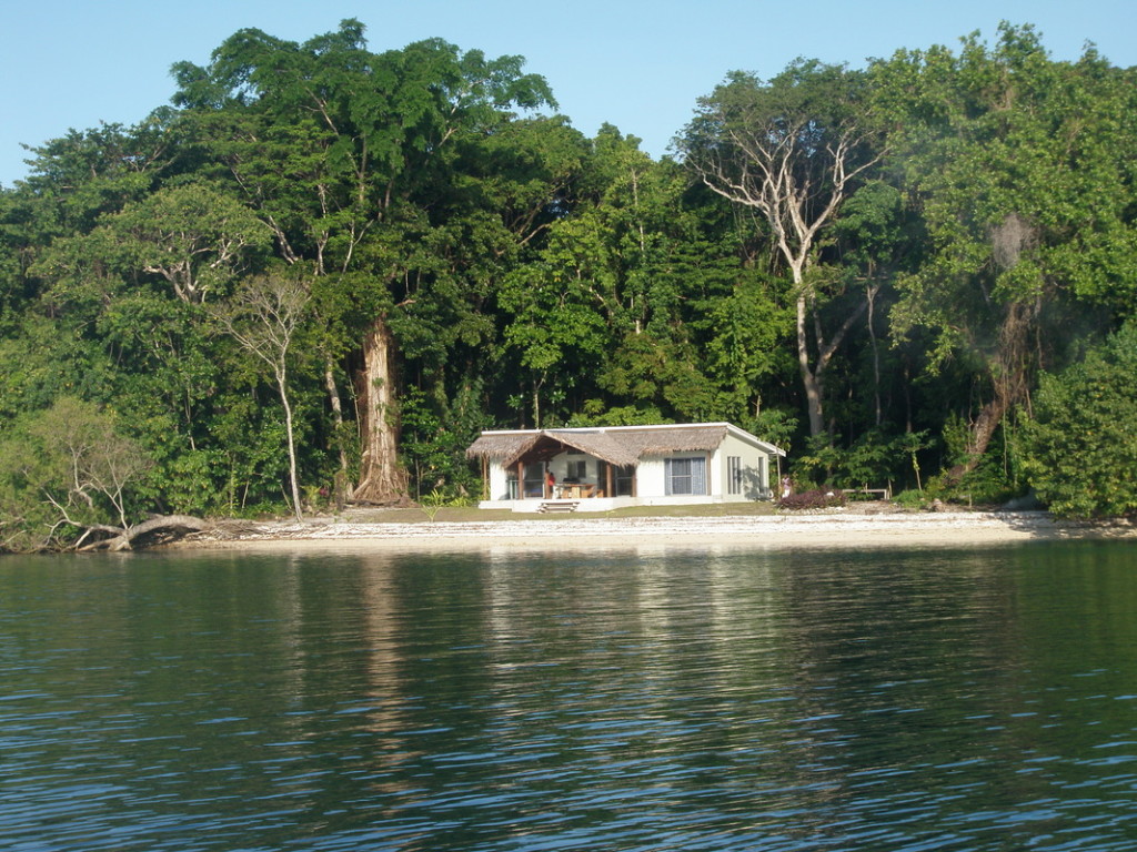Torquil's Guest House on Malvanua Island